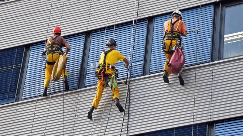 Thomas Gebäudeservice Glasreinigung und Fassadenreinigung